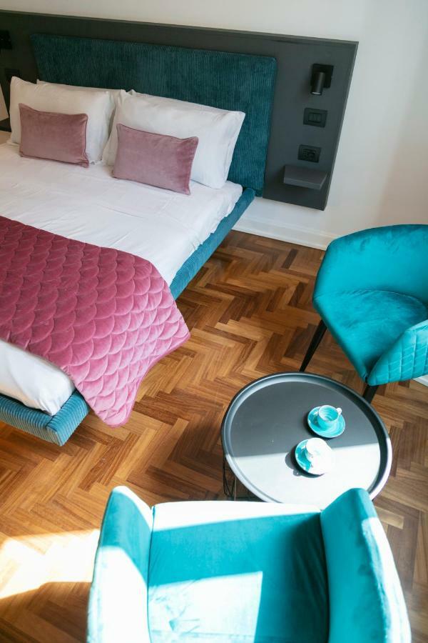 Hadrianus Temple Suites - The Venue Collection 로마 외부 사진